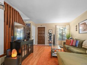6655 Canyon Rim Row 208, San Diego CA 92111