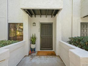 6655 Canyon Rim Row 208, San Diego CA 92111