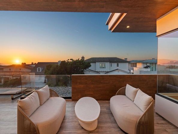 8477 El Paseo Grande, La Jolla CA 92037