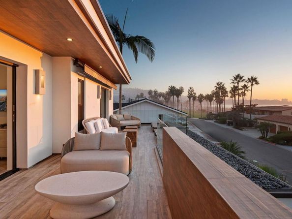 8477 El Paseo Grande, La Jolla CA 92037