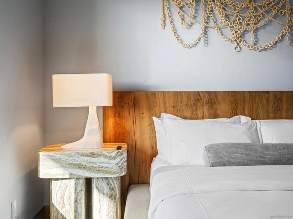 8477 El Paseo Grande, La Jolla CA 92037