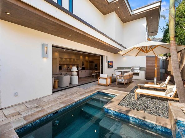 8477 El Paseo Grande, La Jolla CA 92037