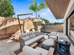 8477 El Paseo Grande, La Jolla CA 92037