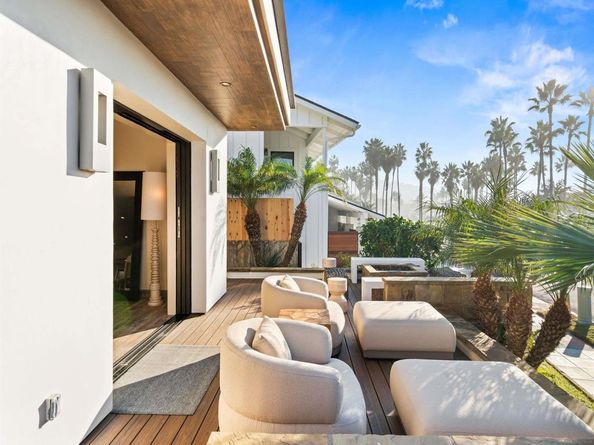 8477 El Paseo Grande, La Jolla CA 92037