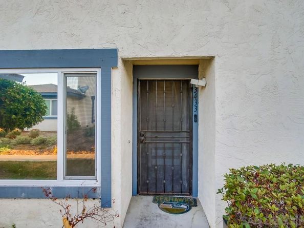 3433 Los Mochis Way, Oceanside CA 92056
