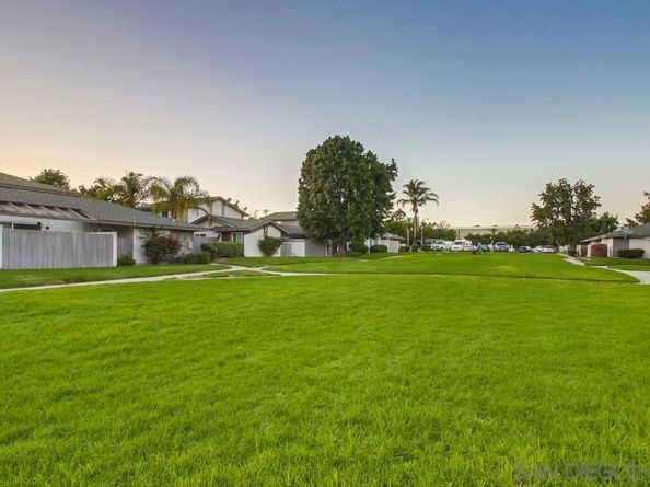 3433 Los Mochis Way, Oceanside CA 92056