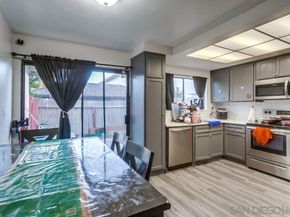 3433 Los Mochis Way, Oceanside CA 92056