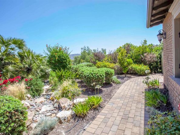 16632 Rose Of Tralee Ln, San Diego CA 92127