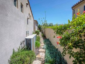 16632 Rose Of Tralee Ln, San Diego CA 92127