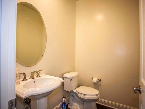 16632 Rose Of Tralee Ln, San Diego CA 92127