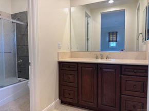 16632 Rose Of Tralee Ln, San Diego CA 92127