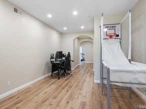 8301 Rio San Diego DR 7, San Diego CA 92108