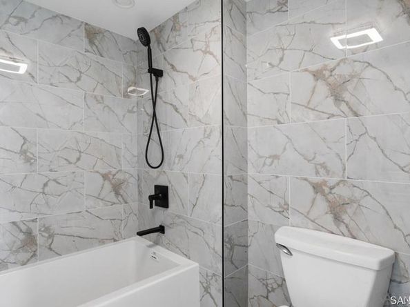 8301 Rio San Diego DR 7, San Diego CA 92108