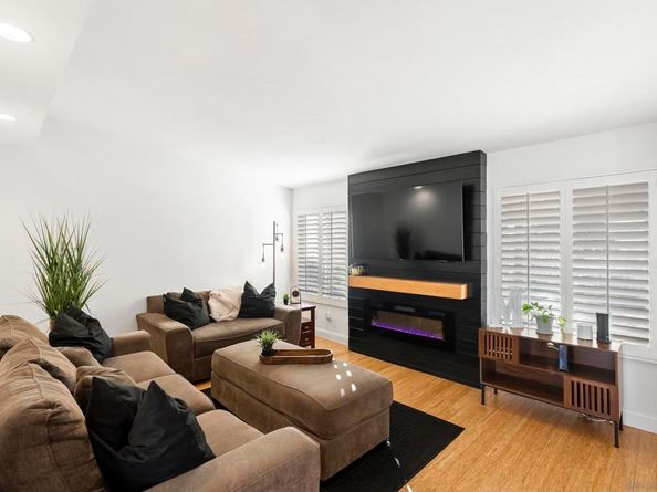 12979 Calle De Las Rosas, San Diego CA 92129