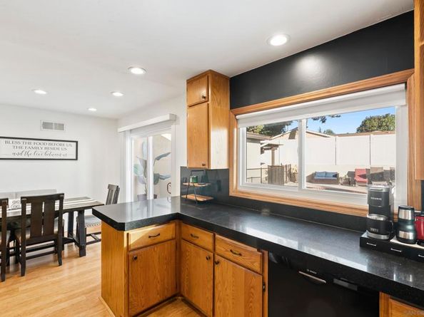 12979 Calle De Las Rosas, San Diego CA 92129