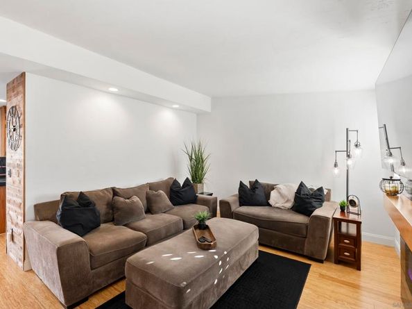 12979 Calle De Las Rosas, San Diego CA 92129