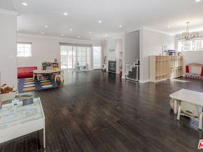 12643 Elkwood Street, North Hollywood CA 91605