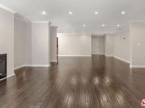 12643 Elkwood Street, North Hollywood CA 91605