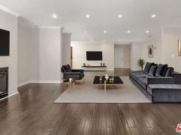 12643 Elkwood Street, North Hollywood CA 91605