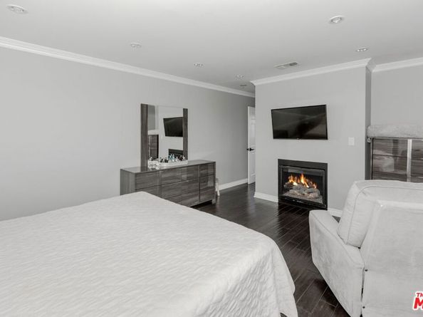 12643 Elkwood Street, North Hollywood CA 91605