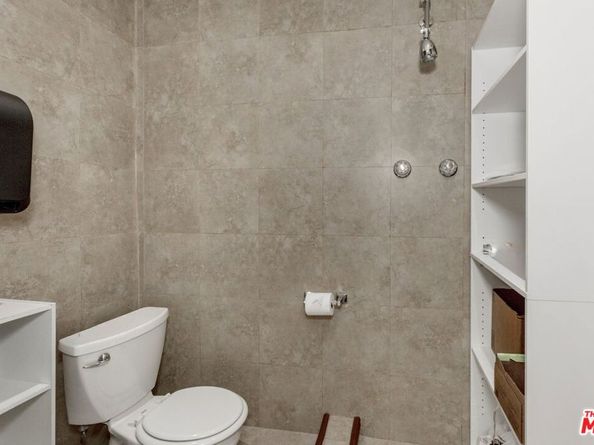 12643 Elkwood Street, North Hollywood CA 91605