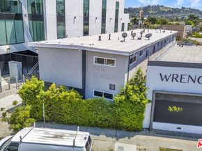 5614 W Adams Boulevard, Los Angeles CA 90016