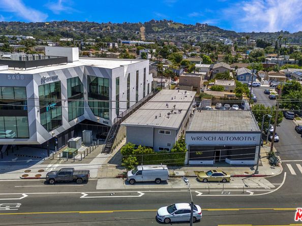 5614 W Adams Boulevard, Los Angeles CA 90016