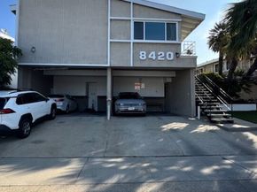 8420 Gulana Avenue, Playa Del Rey CA 90293