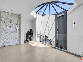 8526 Hollywood Boulevard, Los Angeles CA 90069