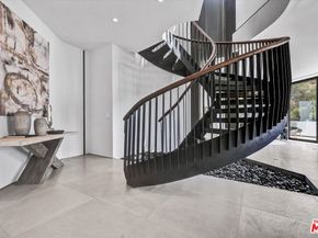 8526 Hollywood Boulevard, Los Angeles CA 90069