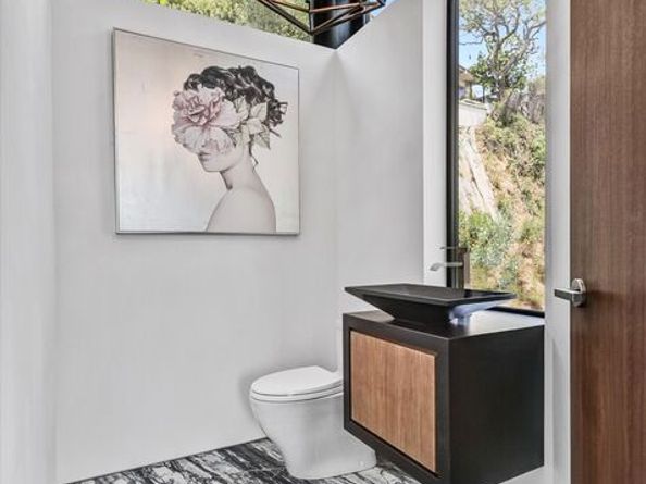 8526 Hollywood Boulevard, Los Angeles CA 90069