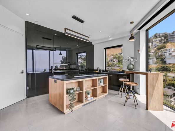 8526 Hollywood Boulevard, Los Angeles CA 90069