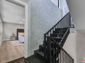 8526 Hollywood Boulevard, Los Angeles CA 90069