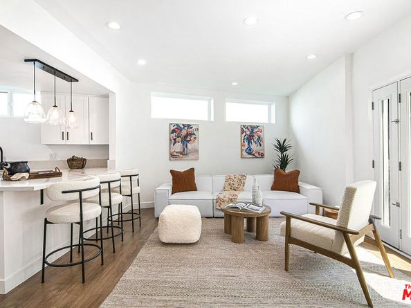 8155 Willow Glen Road, Los Angeles CA 90046