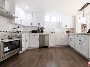 8155 Willow Glen Road, Los Angeles CA 90046