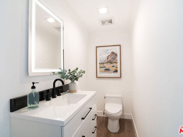 8155 Willow Glen Road, Los Angeles CA 90046