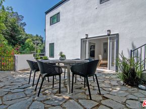 8155 Willow Glen Road, Los Angeles CA 90046