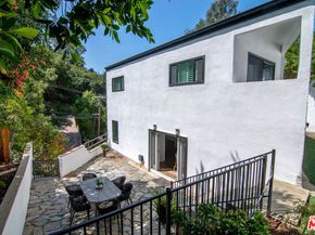8155 Willow Glen Road, Los Angeles CA 90046