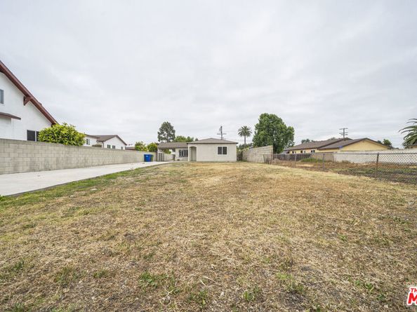 324 W 122nd Street, Los Angeles CA 90061