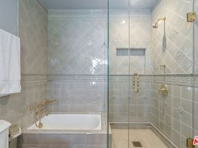 248 S Hudson Avenue, Los Angeles CA 90004
