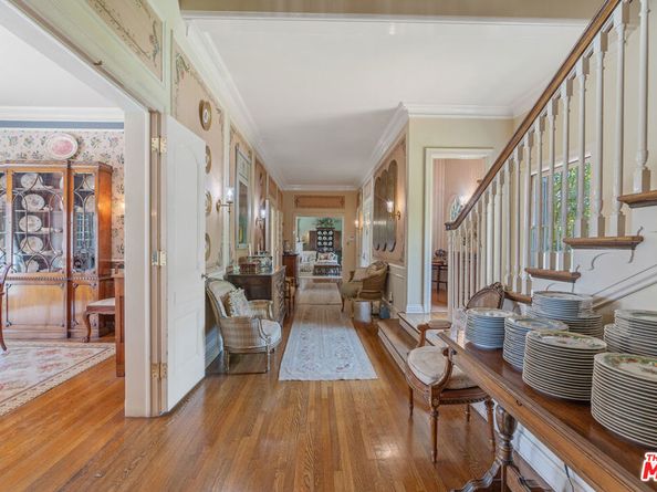 248 S Hudson Avenue, Los Angeles CA 90004