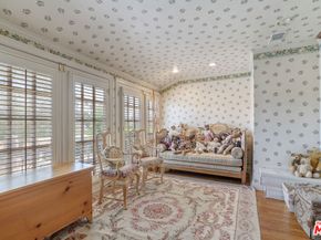 248 S Hudson Avenue, Los Angeles CA 90004