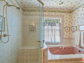 248 S Hudson Avenue, Los Angeles CA 90004