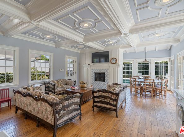 248 S Hudson Avenue, Los Angeles CA 90004