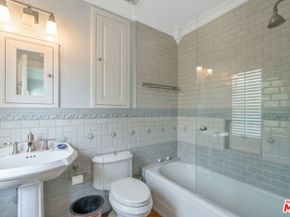 248 S Hudson Avenue, Los Angeles CA 90004