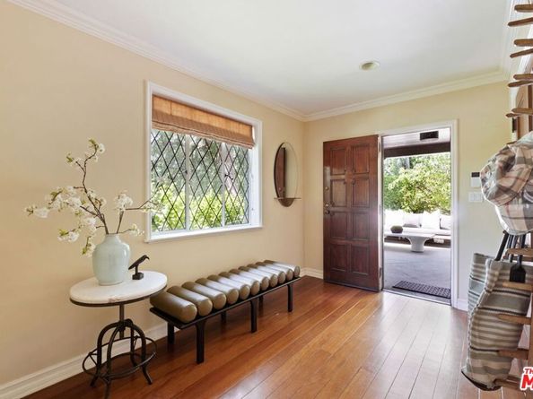 143 S Muirfield Road, Los Angeles CA 90004