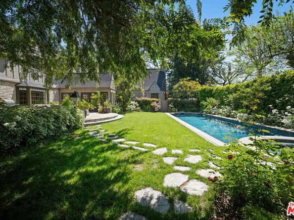 143 S Muirfield Road, Los Angeles CA 90004