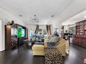 5341 Mecca Avenue, Tarzana CA 91356