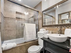 5341 Mecca Avenue, Tarzana CA 91356