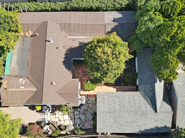 5341 Mecca Avenue, Tarzana CA 91356